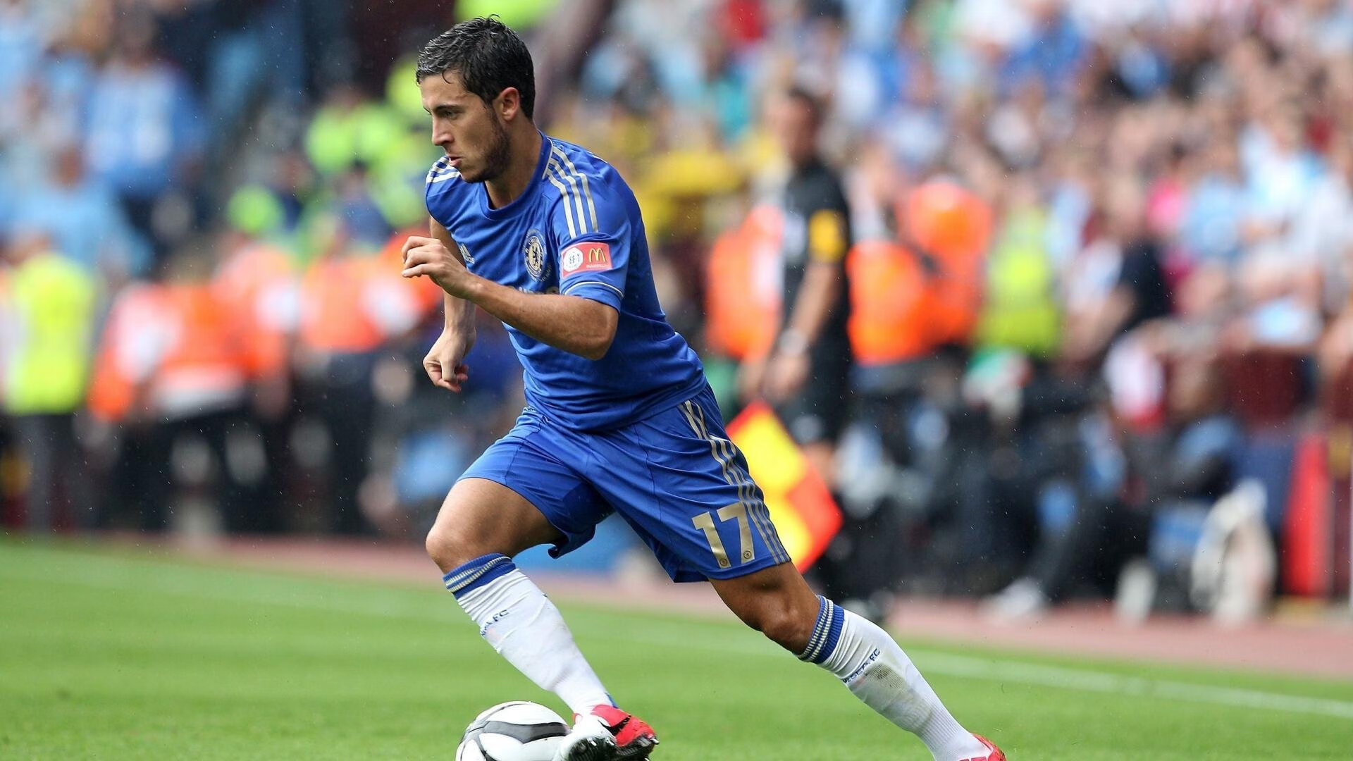 中超赛季中段总结攻防两端见成长，中超新赛季规则争冠和降级