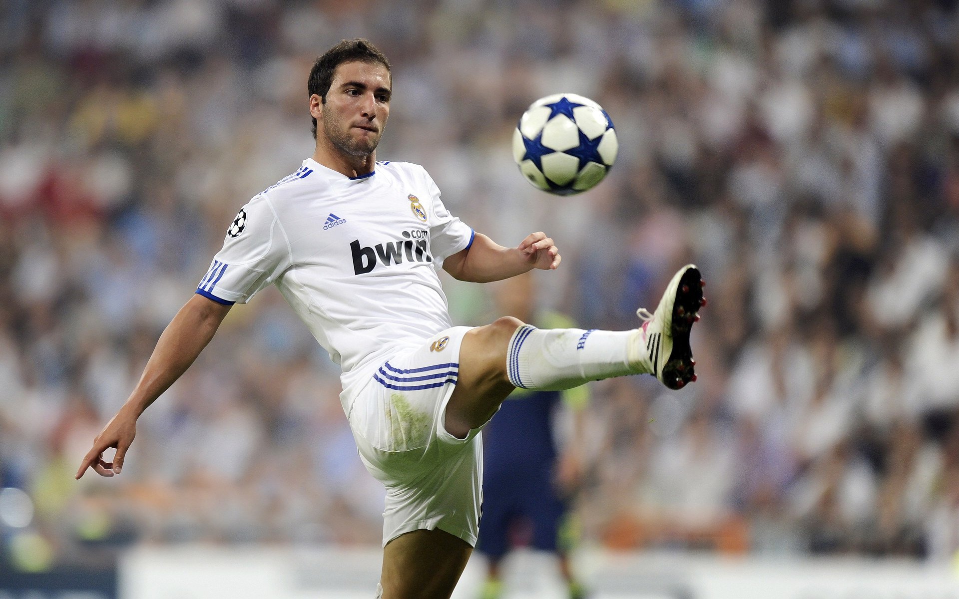 全球热搜：为什么墨西哥踢雪地足球这么强？，墨西哥踢巴西