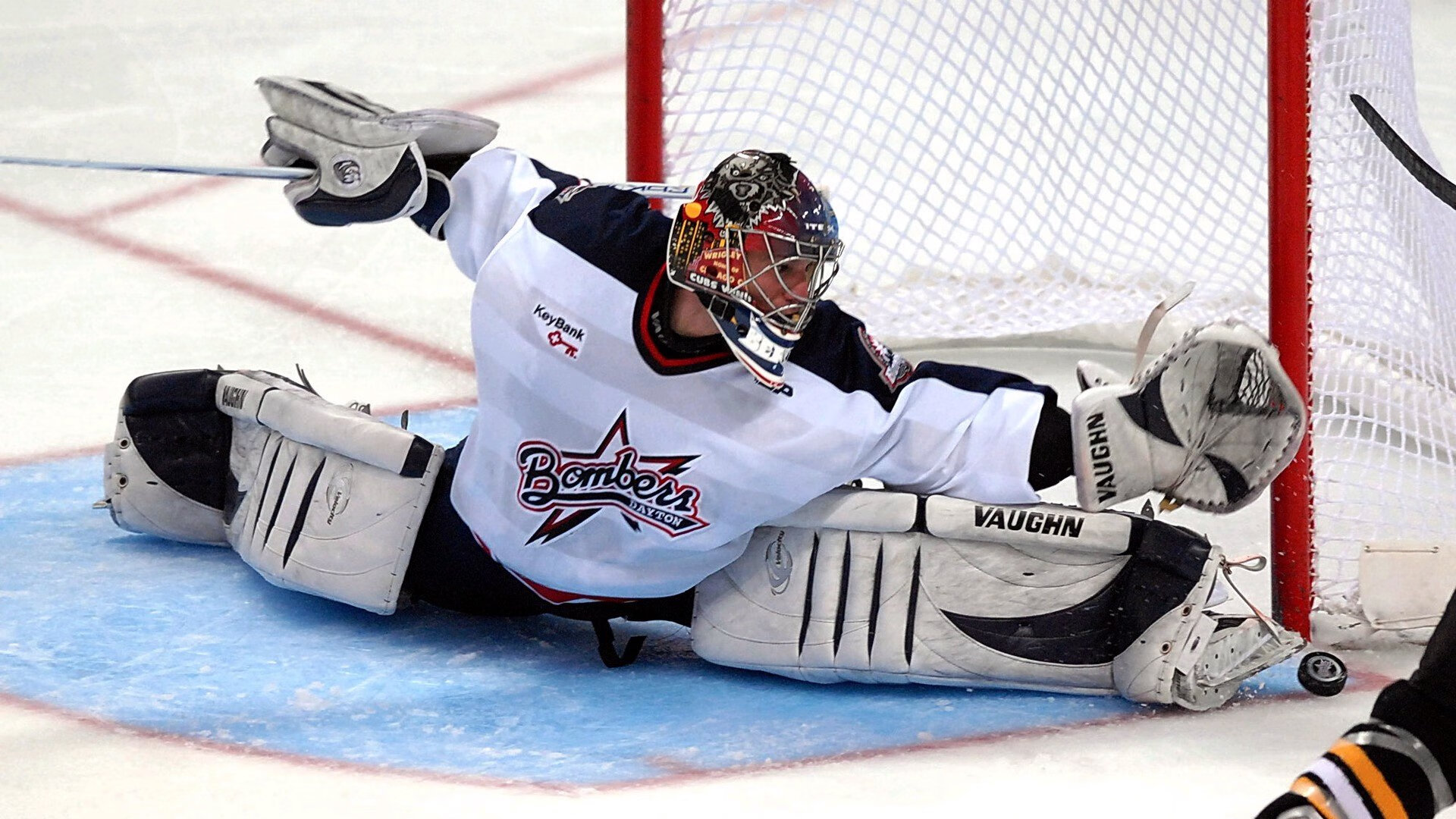 全场田径铁人三项选手超常发挥，田径铁人队是什么队