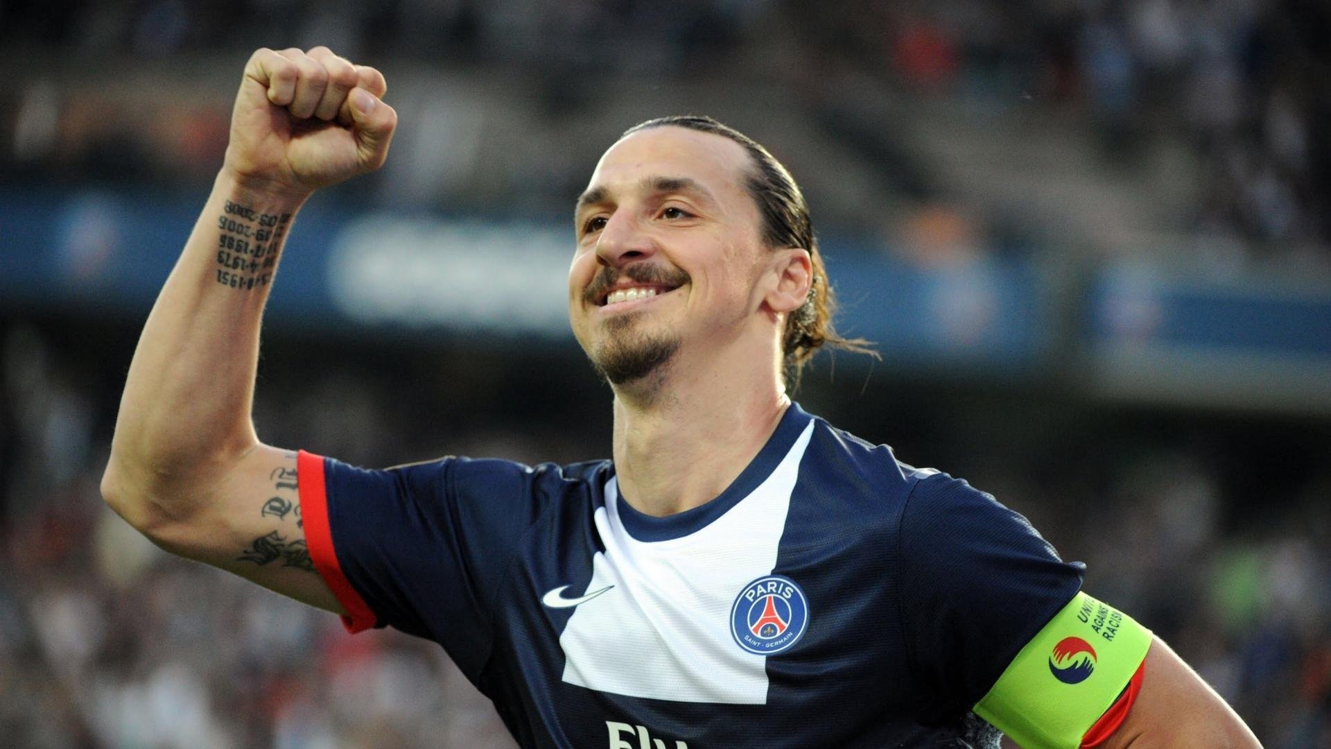 梅西连续传射助攻，球队攻势如虹，梅西发挥